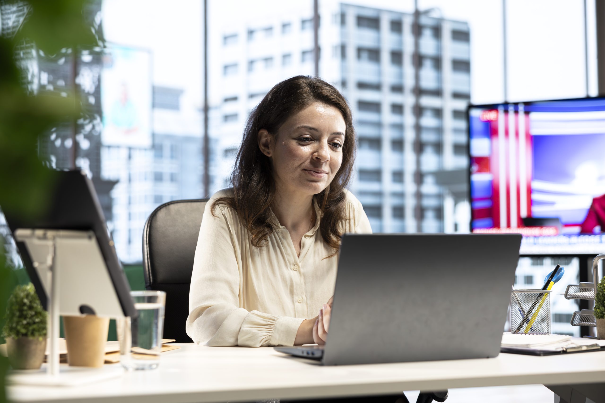 Determined female director sets targets for the company expansion plan