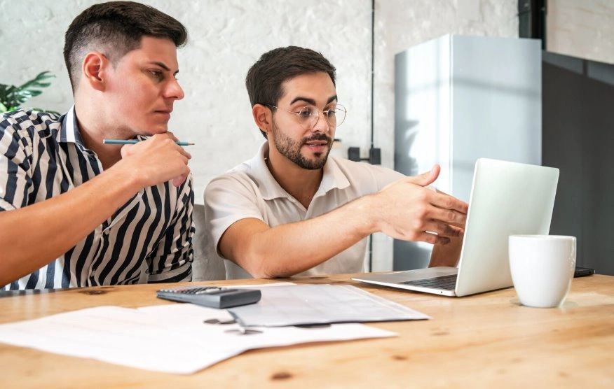 Experts explaining entity SEO fundamentals for beginners